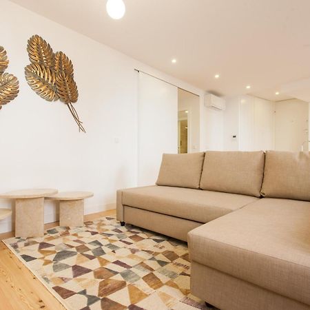 Mouraria Blue Three-Bedroom Apartment W/ Parking - By Lu Holidays Lisboa المظهر الخارجي الصورة
