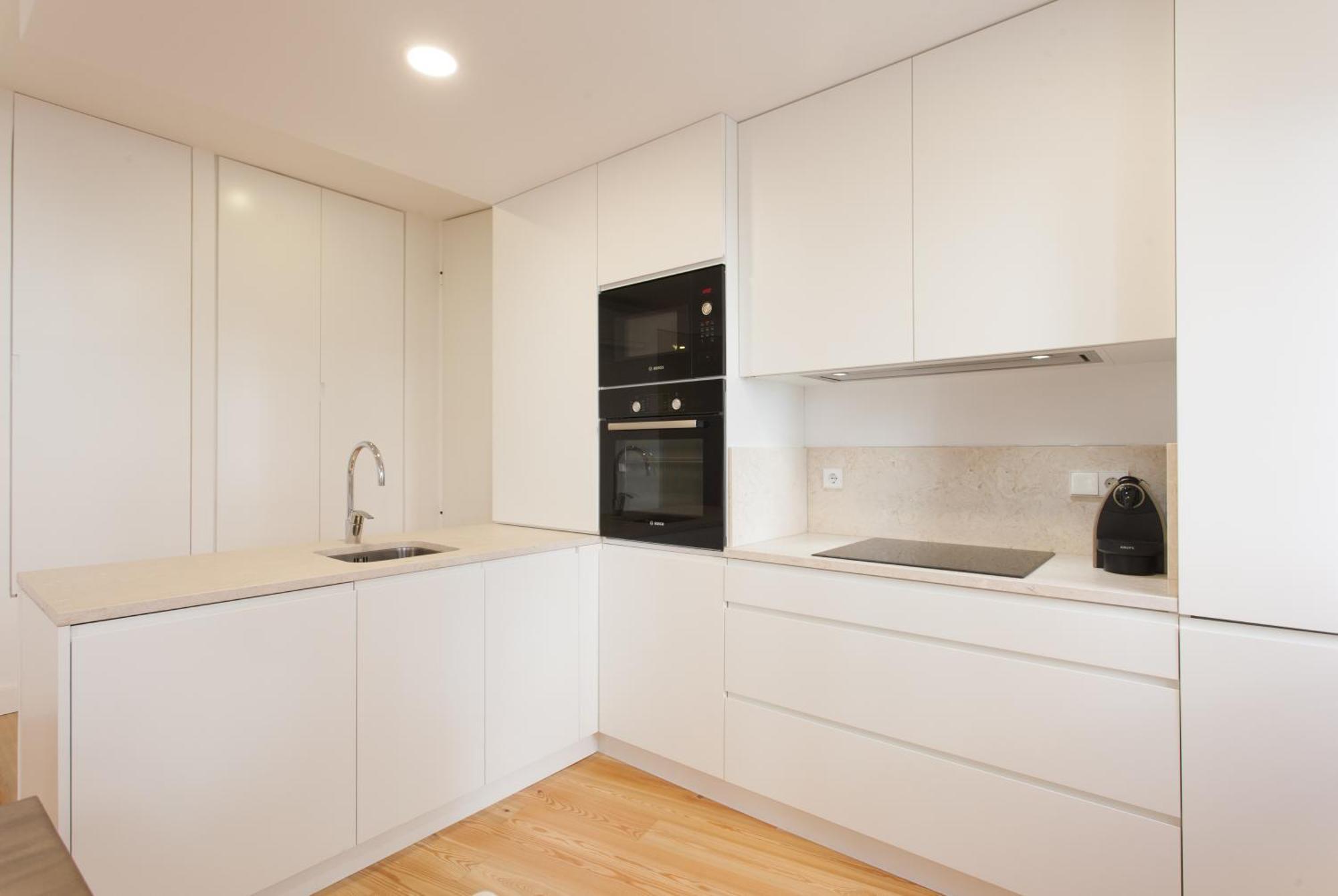 Mouraria Blue Three-Bedroom Apartment W/ Parking - By Lu Holidays Lisboa المظهر الخارجي الصورة
