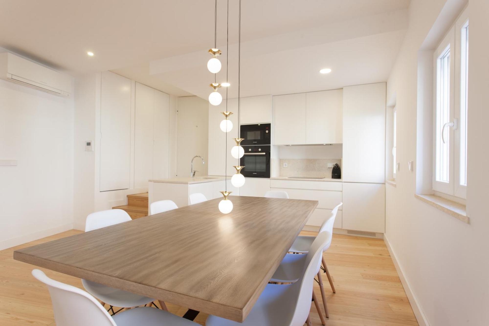 Mouraria Blue Three-Bedroom Apartment W/ Parking - By Lu Holidays Lisboa المظهر الخارجي الصورة