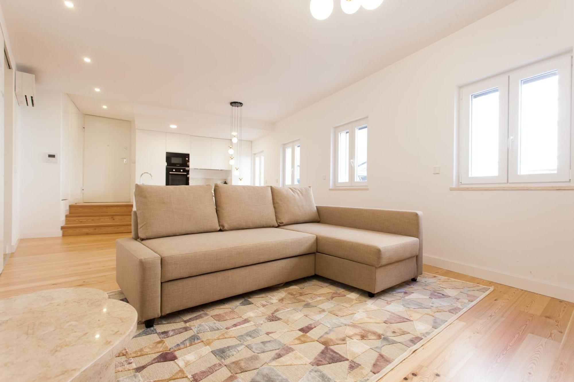 Mouraria Blue Three-Bedroom Apartment W/ Parking - By Lu Holidays Lisboa المظهر الخارجي الصورة